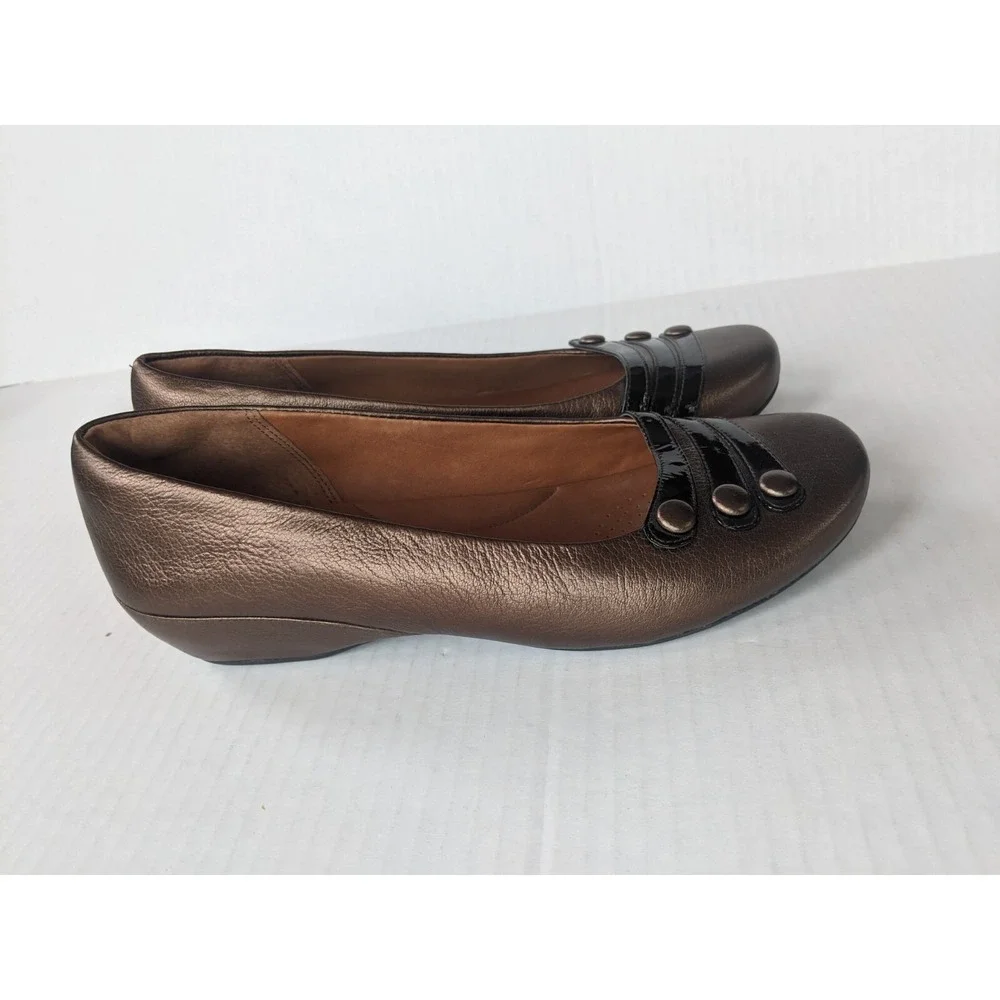 Clarks Artisan Shoes Womens  sz 10 M Leather Brown Gold Wedge NEW